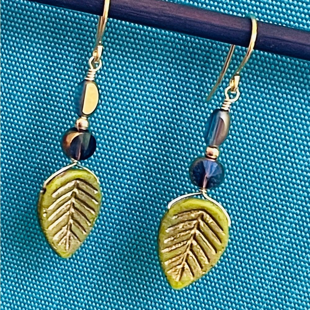 NEW Sage Fall Leaf Charm Earrings - Picture 5 of 7